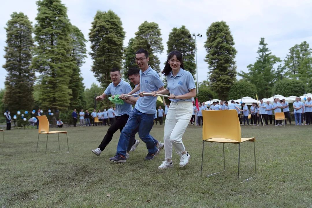 藍(lán)海智裝2022“我的團(tuán)隊 我的團(tuán)”戶外拓展活動