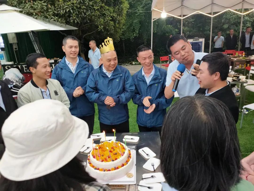藍(lán)海智裝2022“我的團(tuán)隊 我的團(tuán)”戶外拓展活動